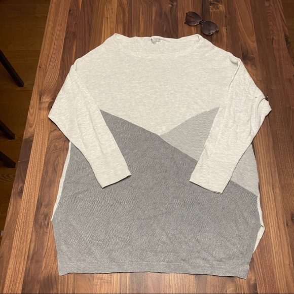 OkWhite and gray long sweater, cotton, acrylic and viscose, size XL (0X) - Picture 1 of 6